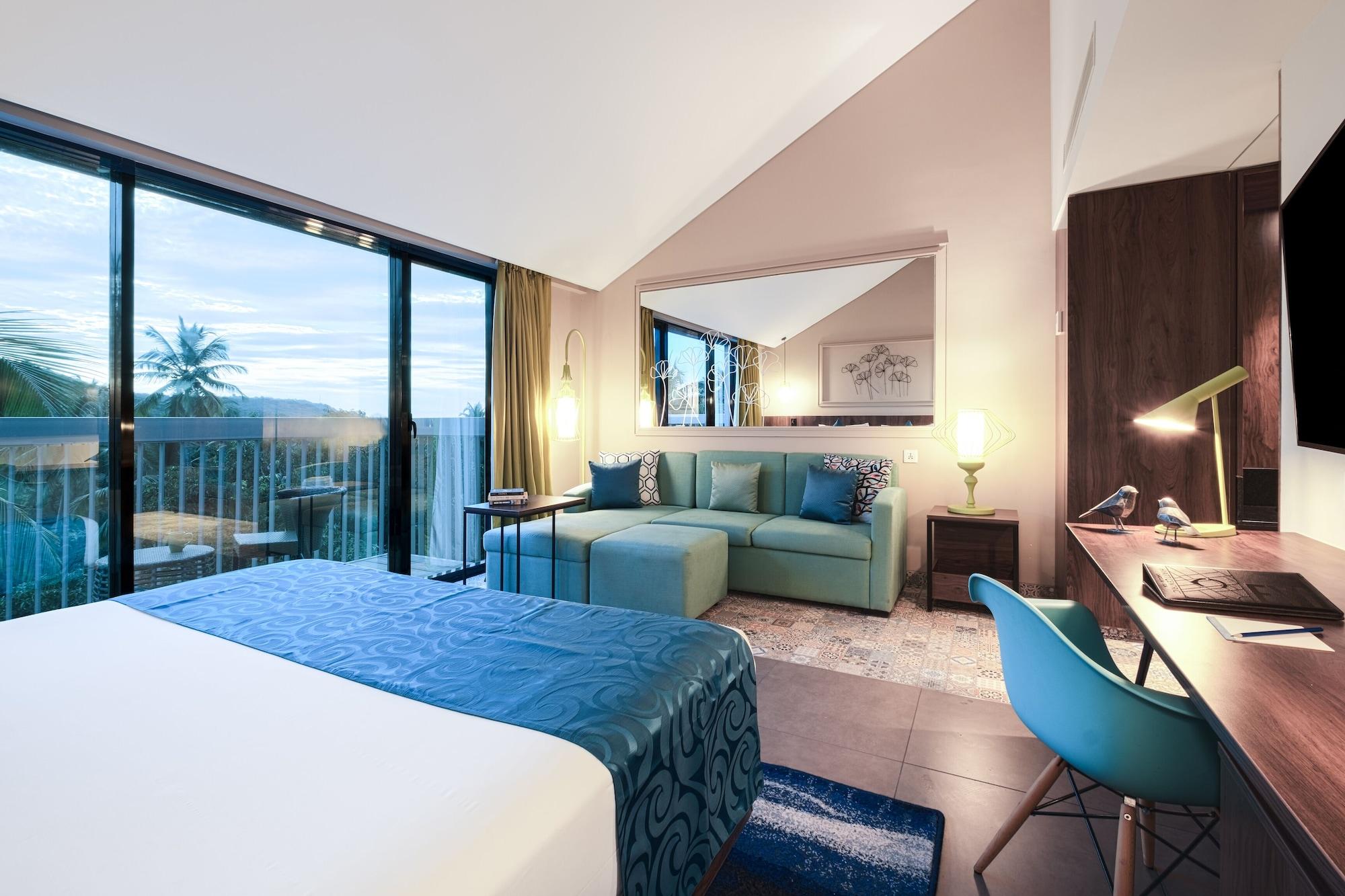 Hyatt Centric Candolim Goa Bagian luar foto A room at the hotel