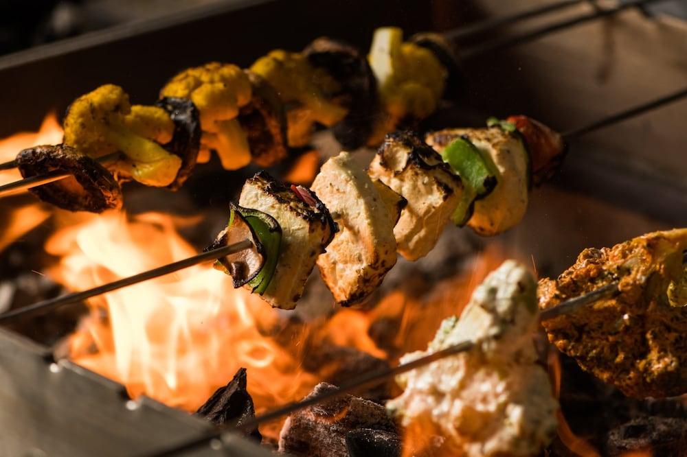 Hyatt Centric Candolim Goa Bagian luar foto Tandoori paneer