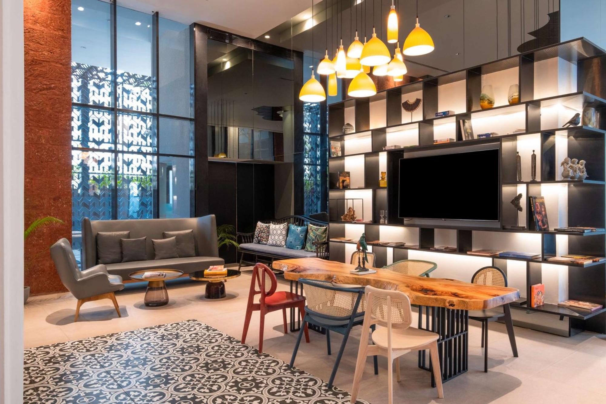 Hyatt Centric Candolim Goa Bagian luar foto