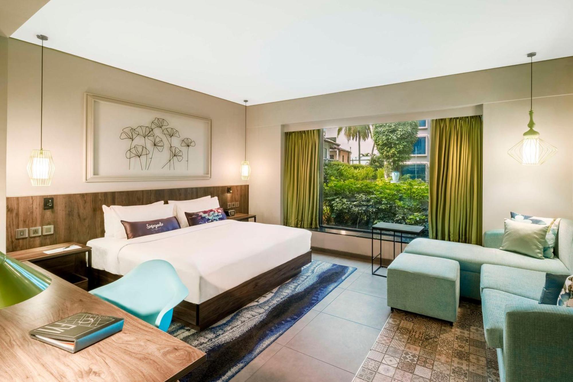 Hyatt Centric Candolim Goa Bagian luar foto